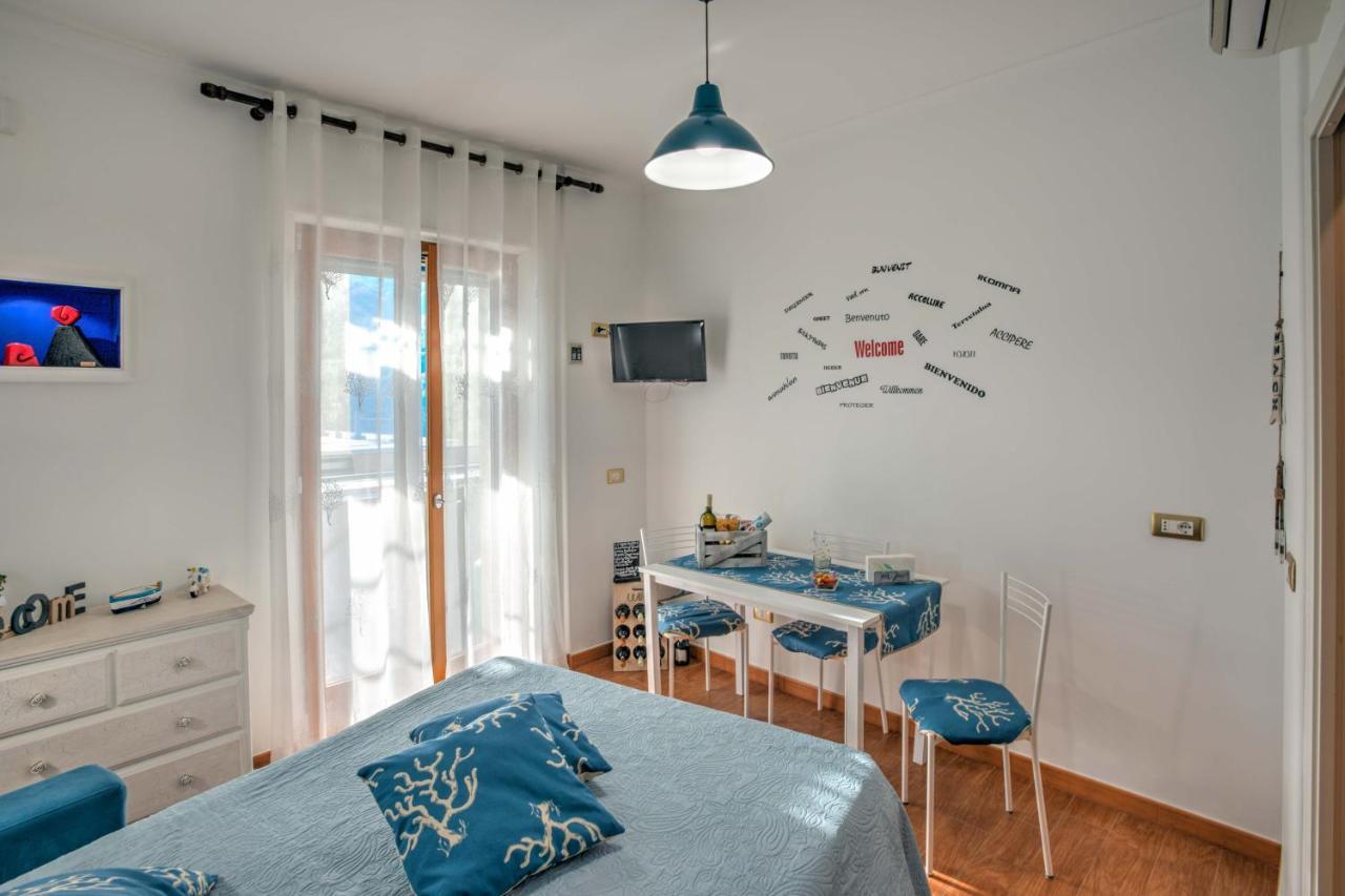 דירות סורנטו Casa Di Flo מראה חיצוני תמונה